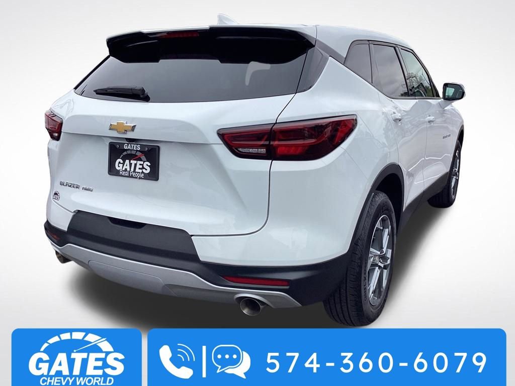 Used 2025 Chevrolet Blazer LT AWD/4WD image 9