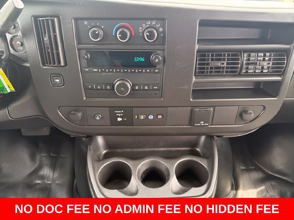 Used 2020 GMC Savana 3500 w/ Driver Convenience Package RWD image 19