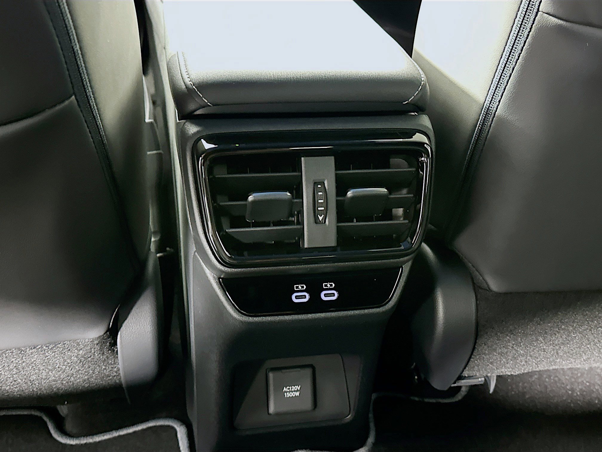 New 2026 Lexus RZ 450e AWD w/ Cold Area Package image 28