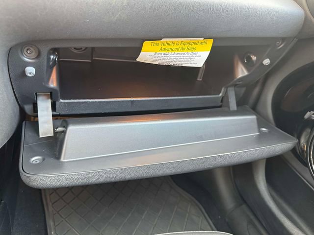 Used 2020 MINI Cooper S w/ Premium Package image 40