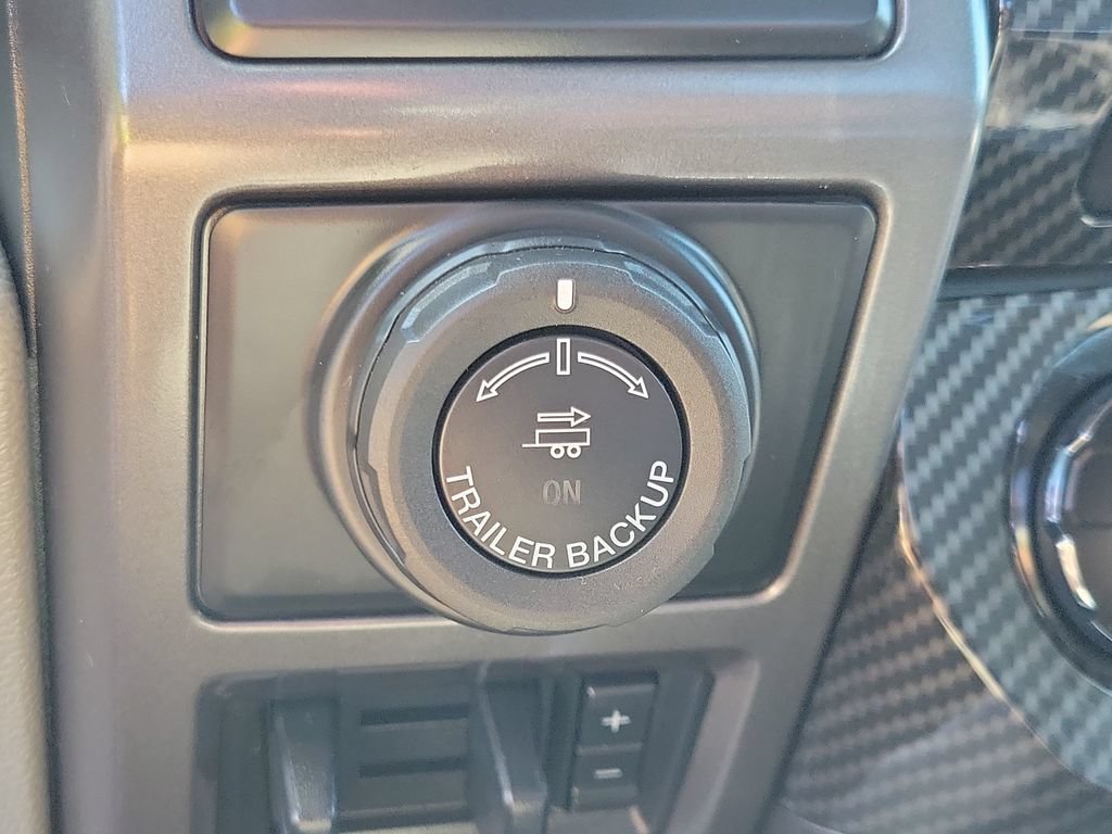 Certified 2018 Ford F150 XLT w/ Equipment Group 302A Luxury AWD/4WD image 33