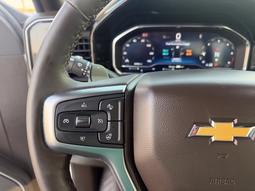 Used 2025 Chevrolet Silverado 1500 LTZ w/ Z71 Off-Road Package AWD/4WD image 31