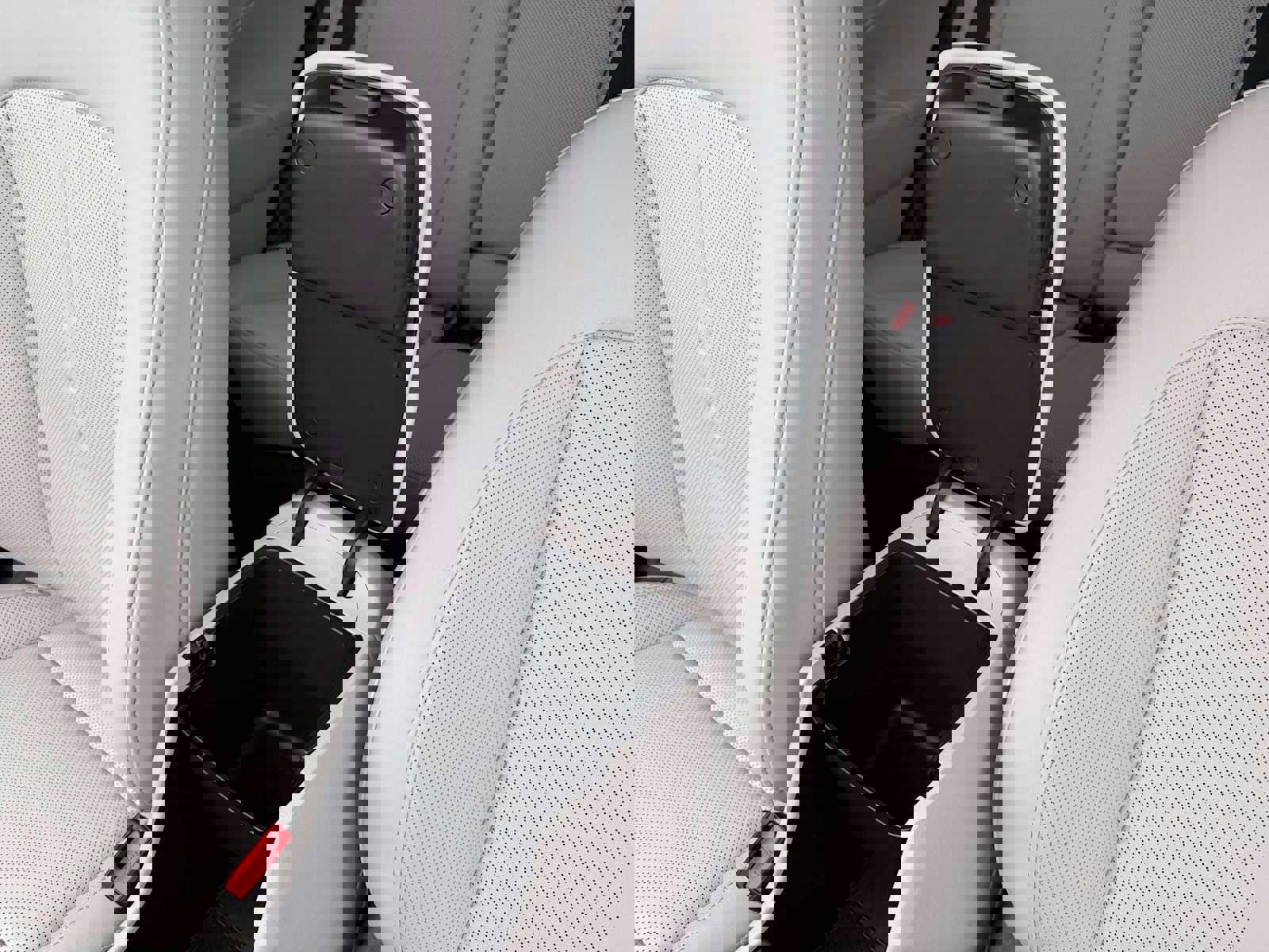 Used 2026 Hyundai Kona Limited AWD/4WD image 18