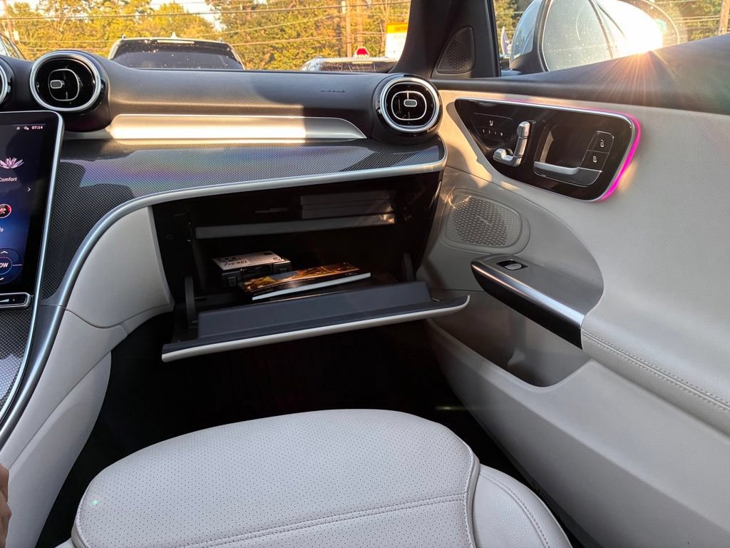 Used 2023 Mercedes-Benz C 300 4MATIC Sedan image 36