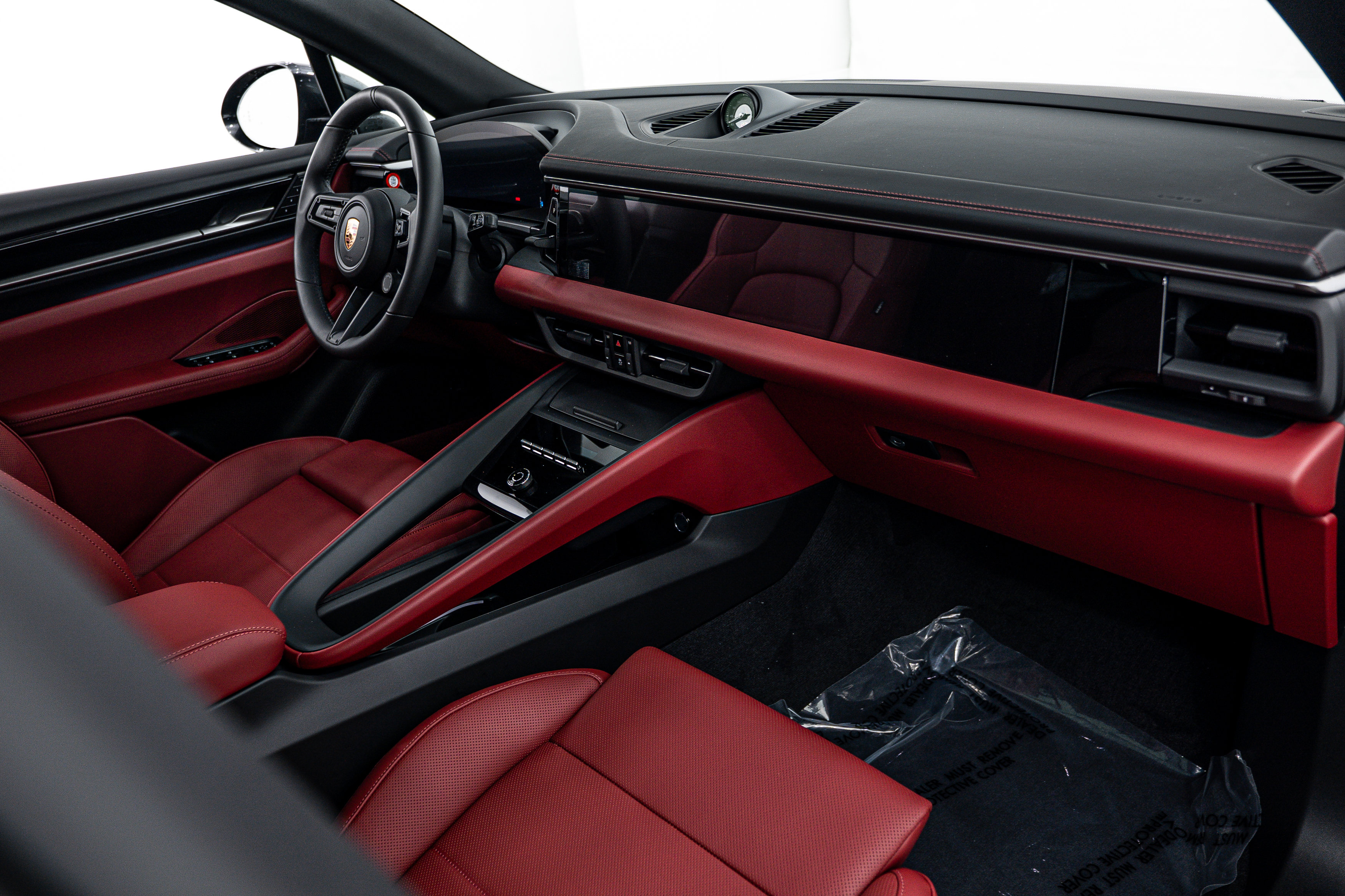 New 2025 Porsche Macan 4S Electric image 13