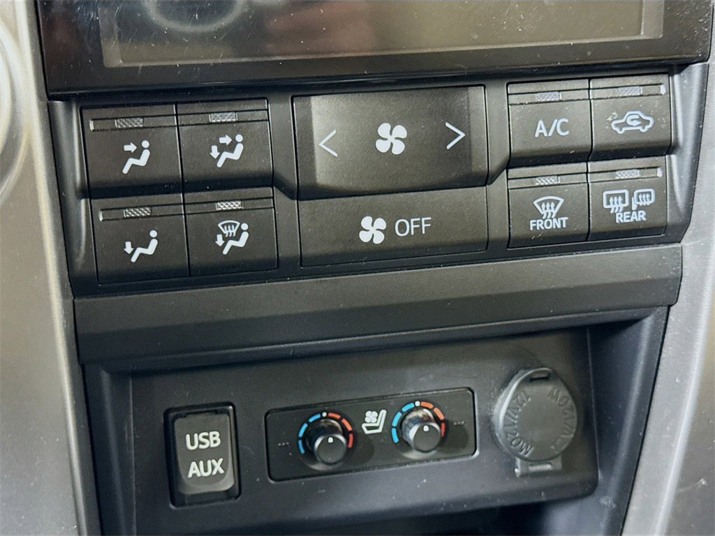 Used 2019 Toyota 4Runner Limited image 19