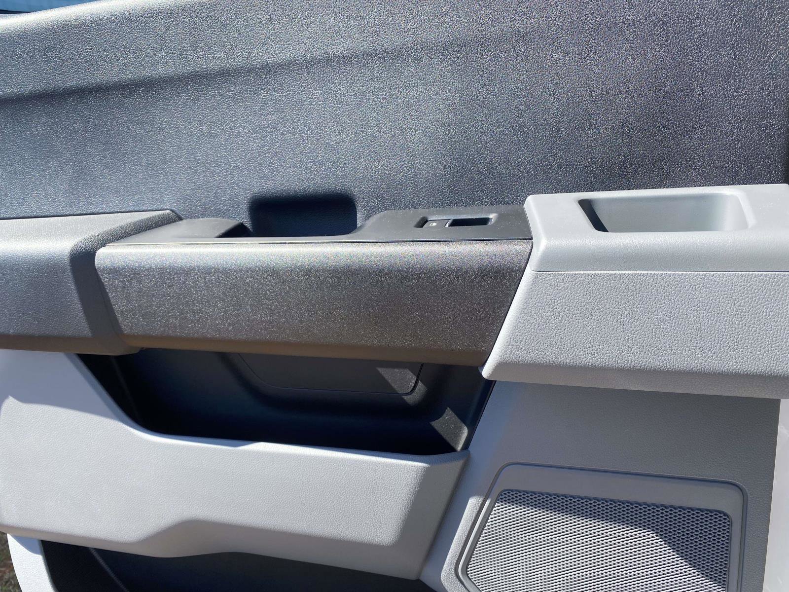 New 2026 Ford F350 XL w/ XL Chrome Package image 13