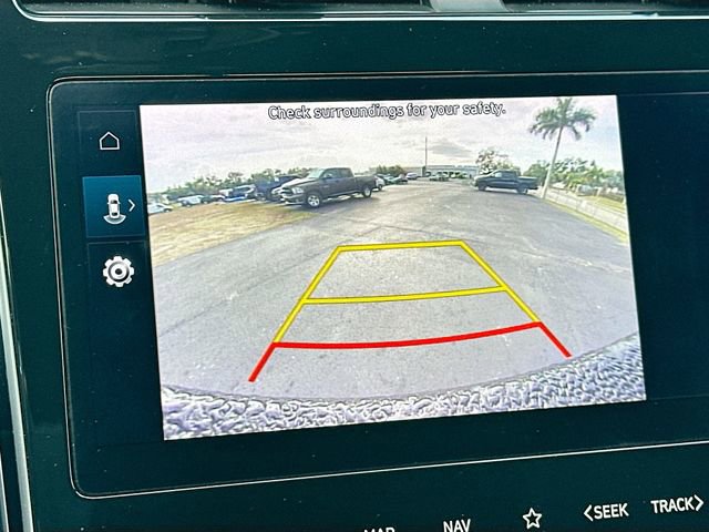 Used 2023 Hyundai Santa Cruz SEL Premium w/ Winter Package image 14