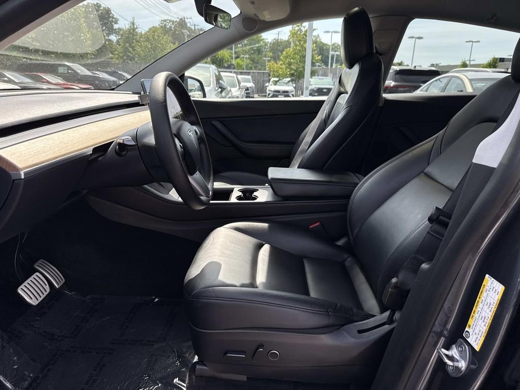 Used 2022 Tesla Model Y Performance AWD/4WD image 27