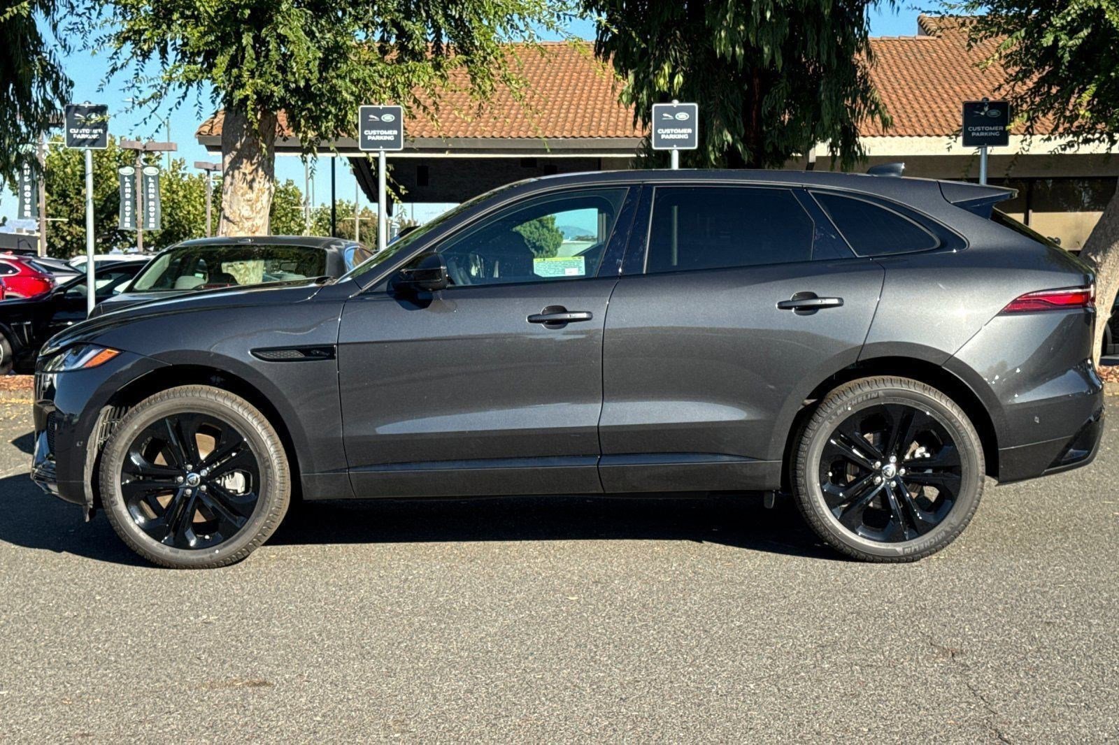 New 2026 Jaguar F-PACE R-Dynamic S AWD/4WD image 2