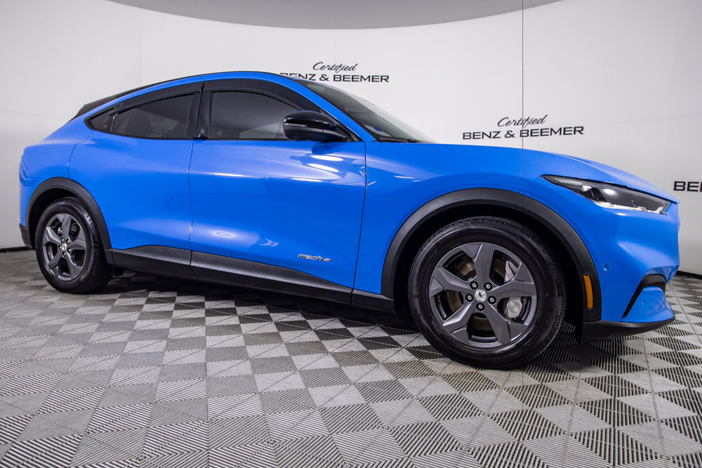 Used 2023 Ford Mustang Mach-E Select RWD image 2