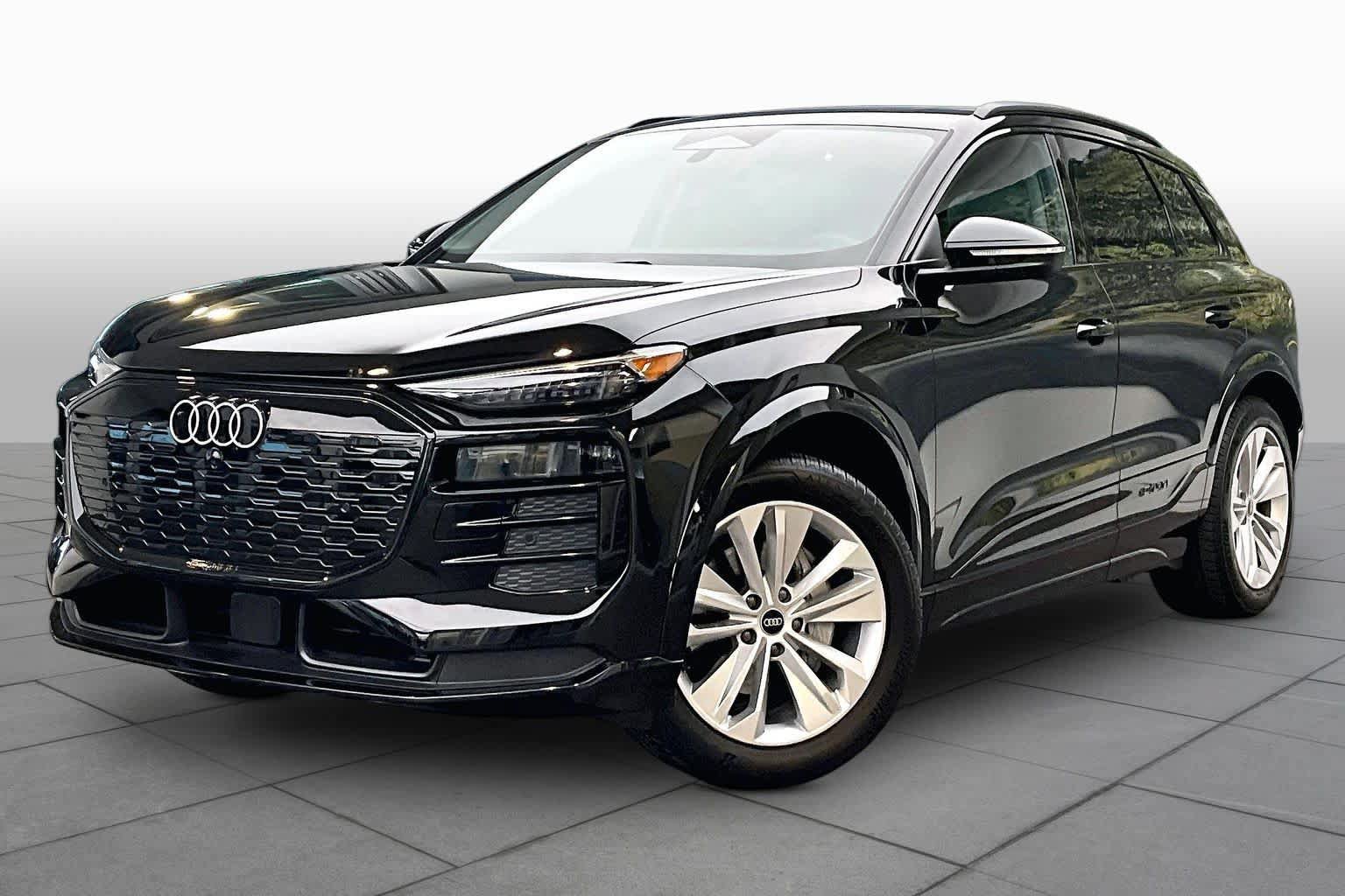 Used 2025 Audi Q6 e-tron Premium Plus w/ Premium Plus RWD image 2