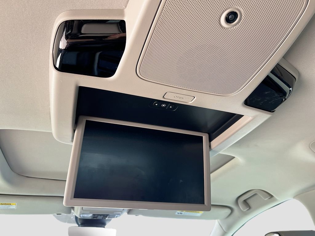 Used 2025 Honda Odyssey Elite image 27