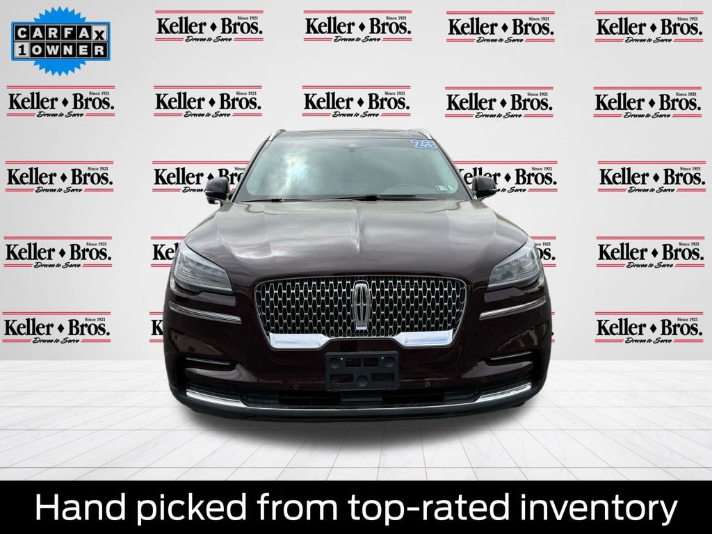 Used 2023 Lincoln Aviator AWD w/ Premium Package image 2