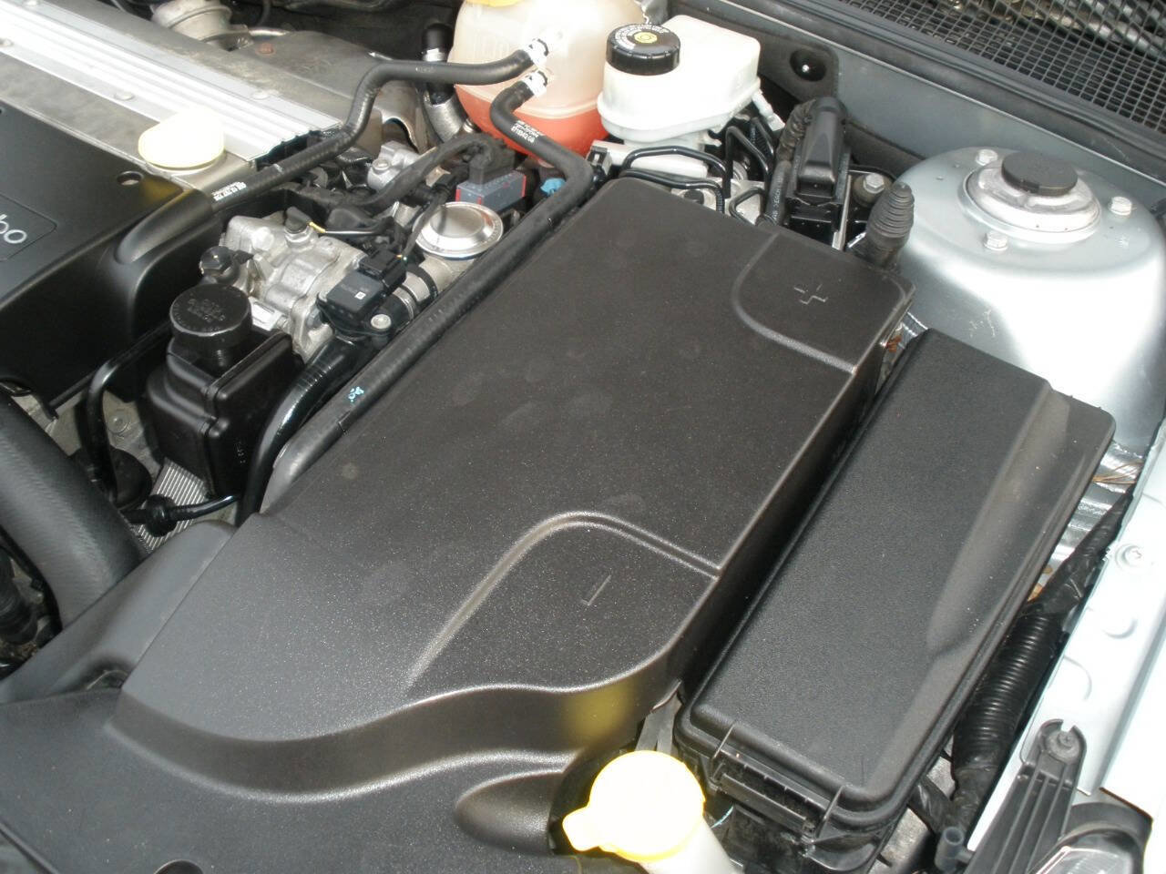 Used 2010 Saab 9-3 X image 13