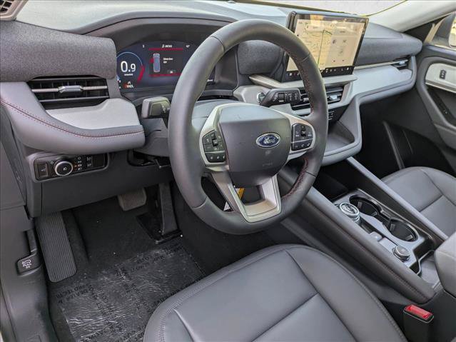 New 2026 Ford Explorer Active w/ Active Comfort Package AWD/4WD image 3