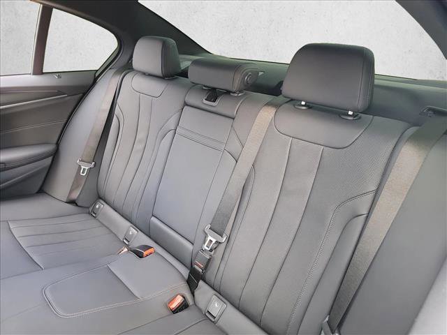 Used 2023 BMW 540i w/ M Sport Package image 14