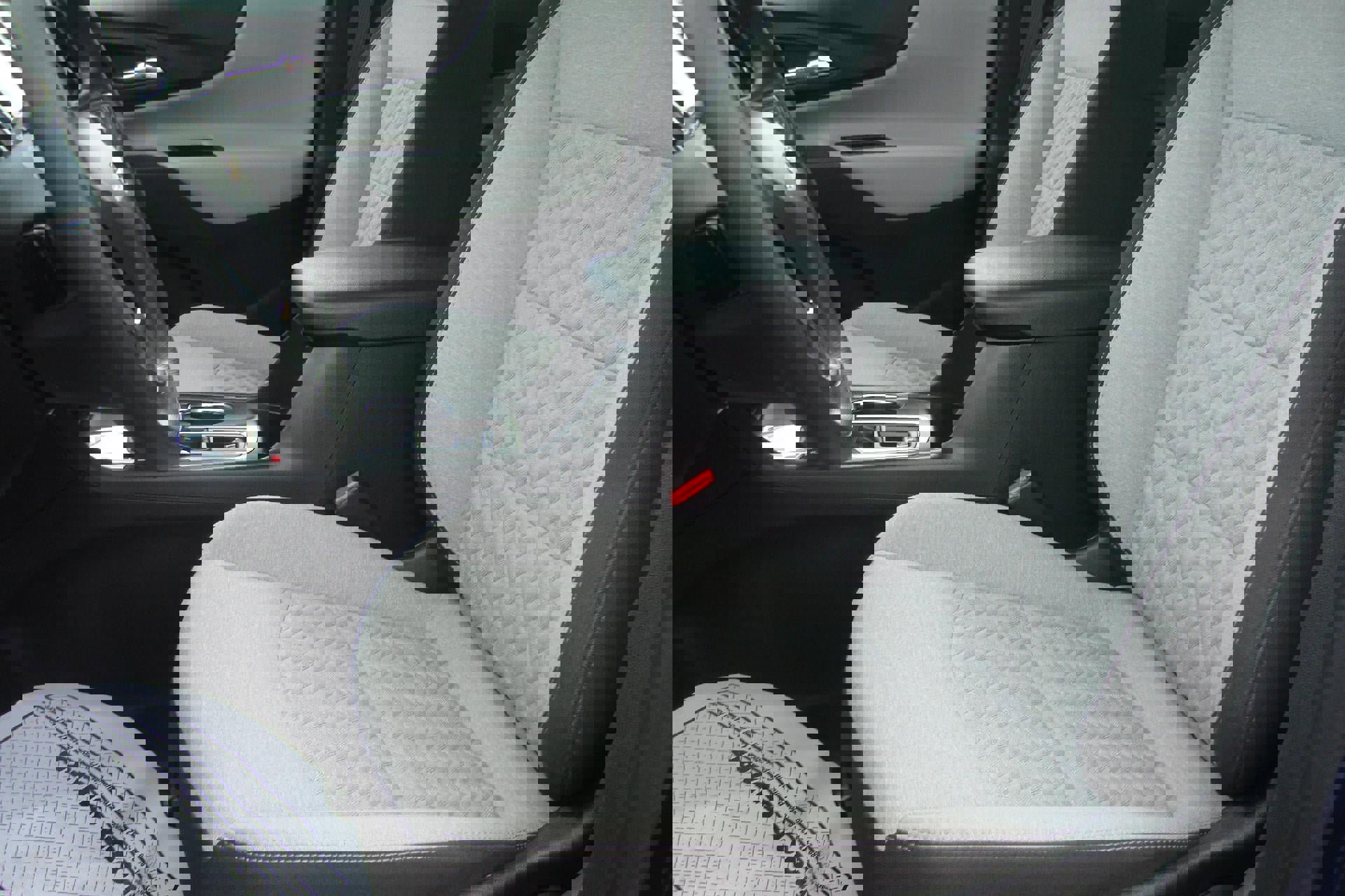 Certified 2023 Chevrolet Equinox LS image 8