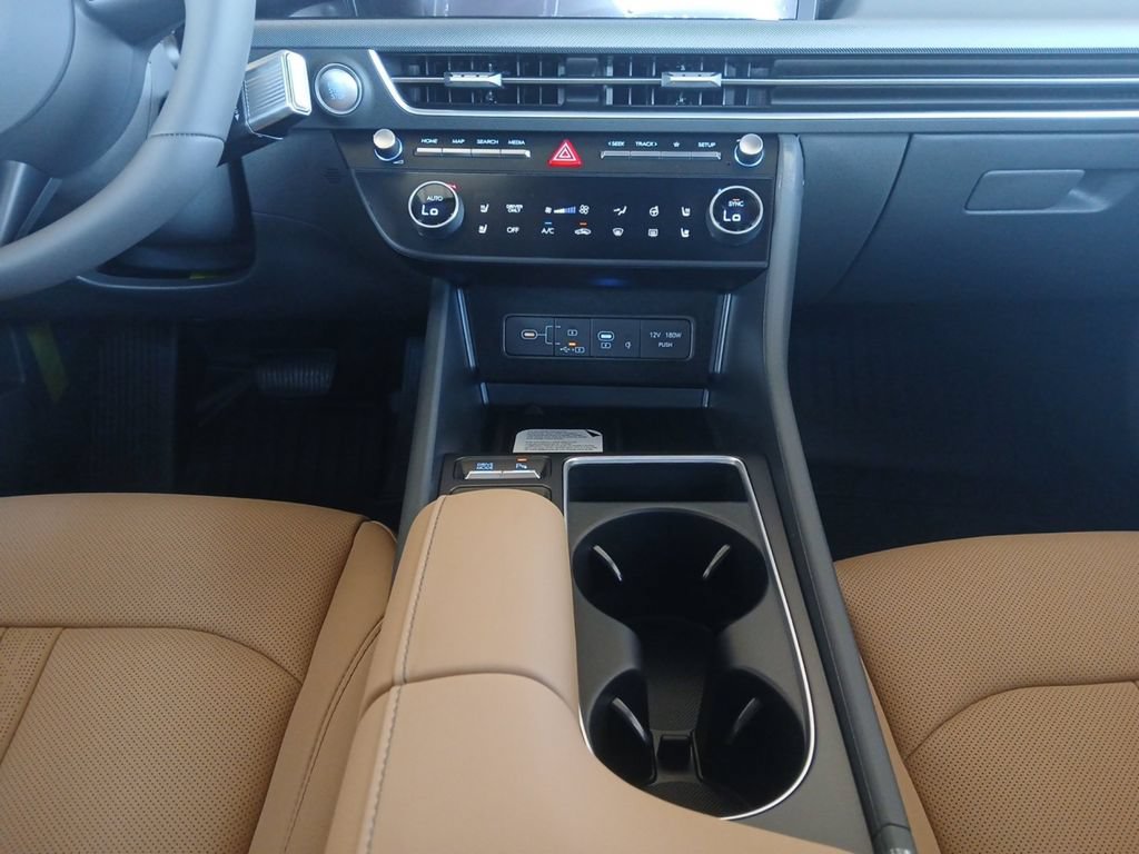 New 2026 Hyundai Sonata Limited FWD image 11