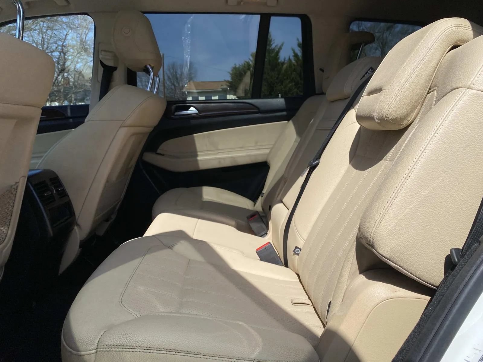 Used 2017 Mercedes-Benz GLS 450 4MATIC w/ Premium Package image 10
