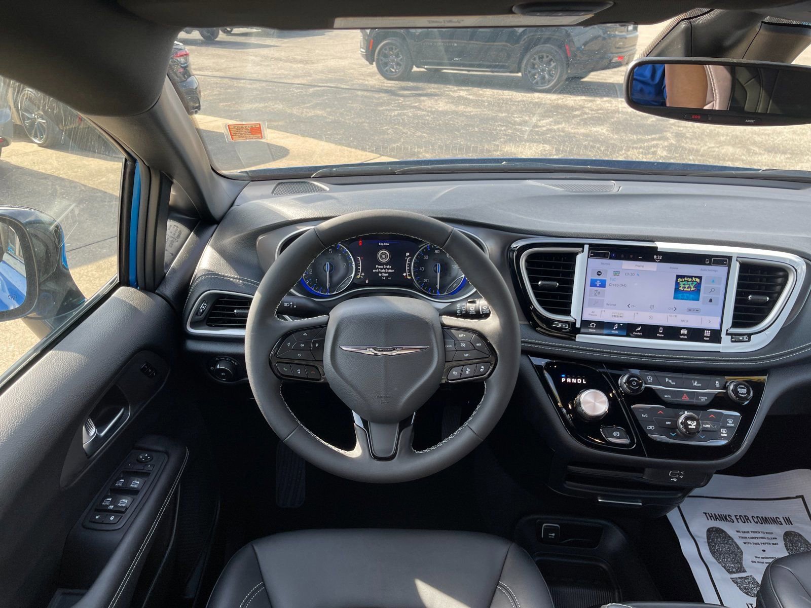 New 2026 Chrysler Pacifica Select w/ S Appearance Package image 16