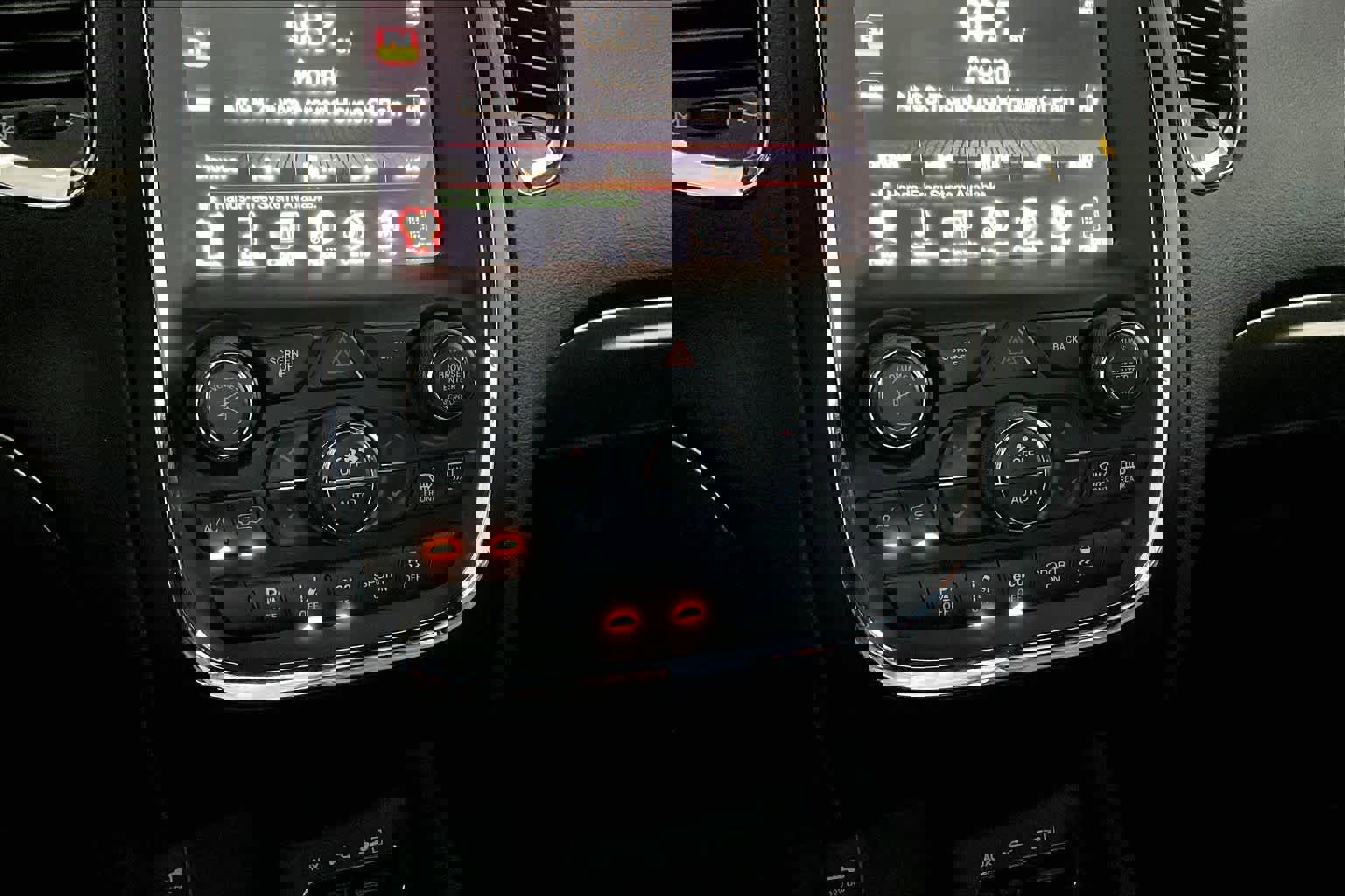 Used 2017 Dodge Durango R/T w/ Technology Group image 33