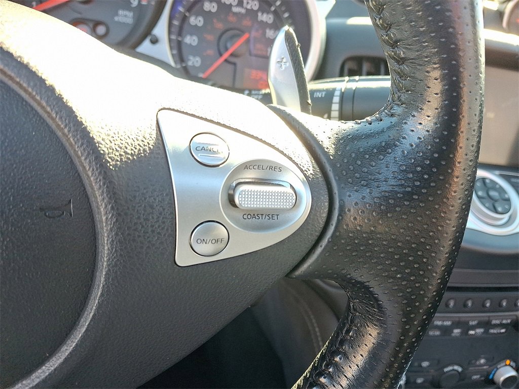 Used 2018 Nissan 370Z Touring Sport image 22