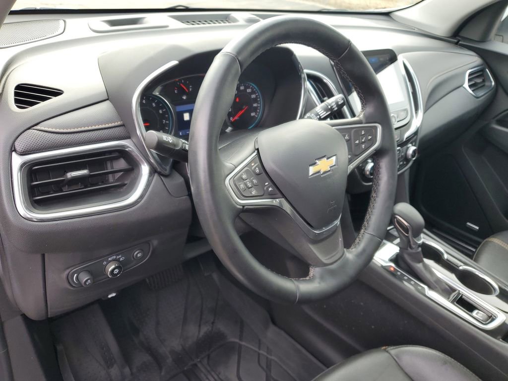 Used 2023 Chevrolet Equinox Premier image 10