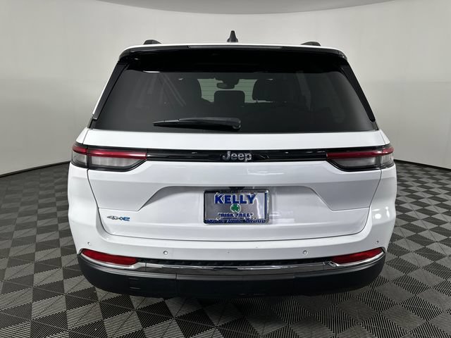 Used 2023 Jeep Grand Cherokee 4WD 4xe image 28