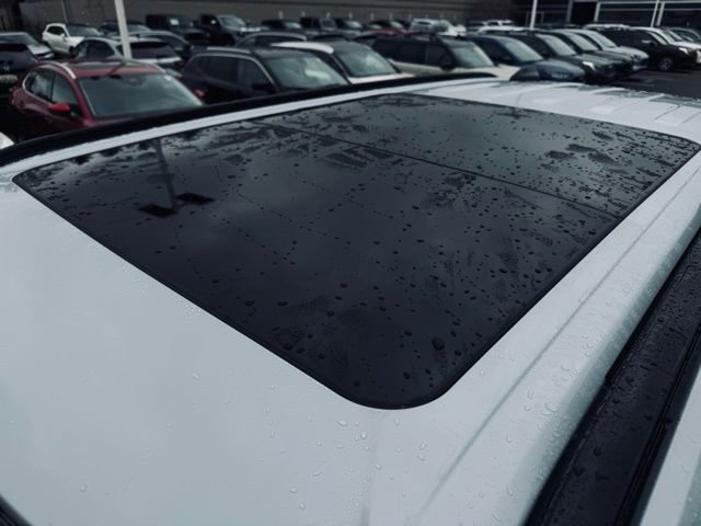 New 2026 Lincoln Navigator Reserve w/ Jet Appearance Package image 9