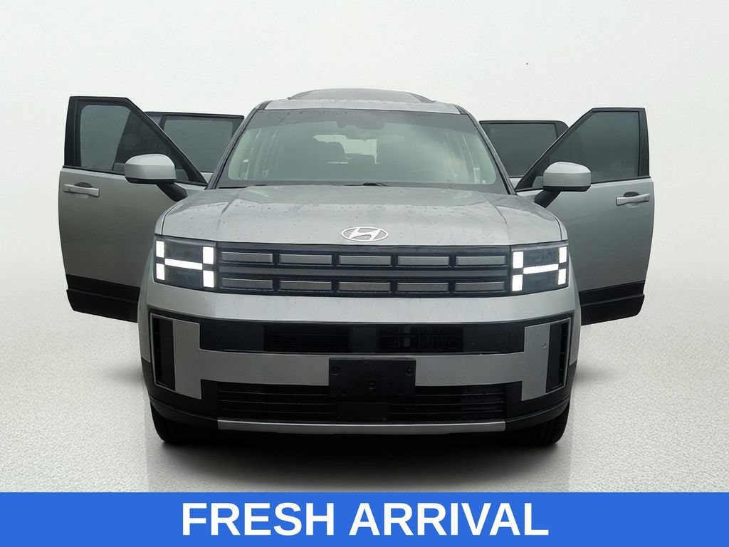 Used 2024 Hyundai Santa Fe SE FWD image 10