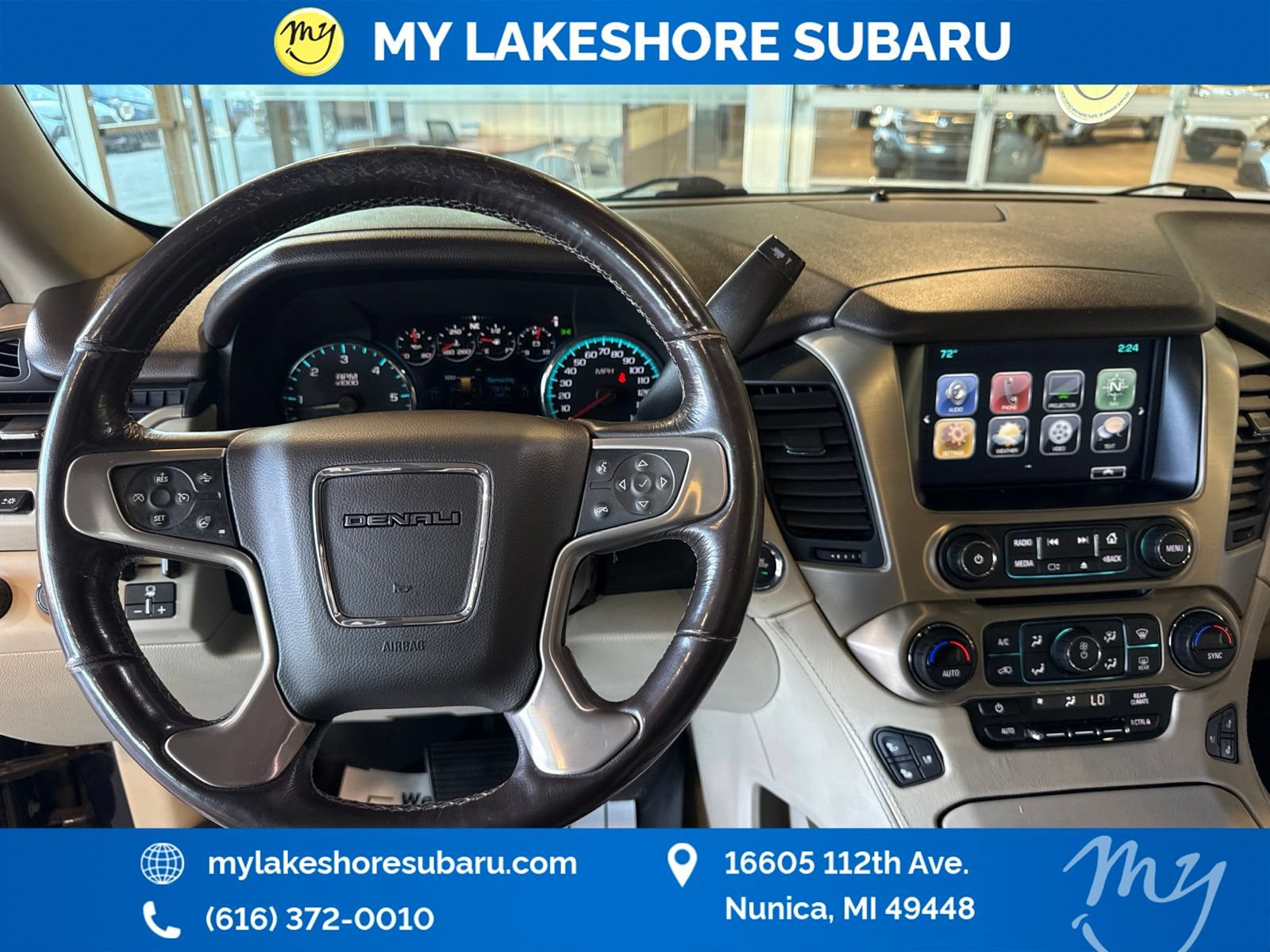 Used 2018 GMC Yukon Denali w/ Open Road Package AWD/4WD image 20