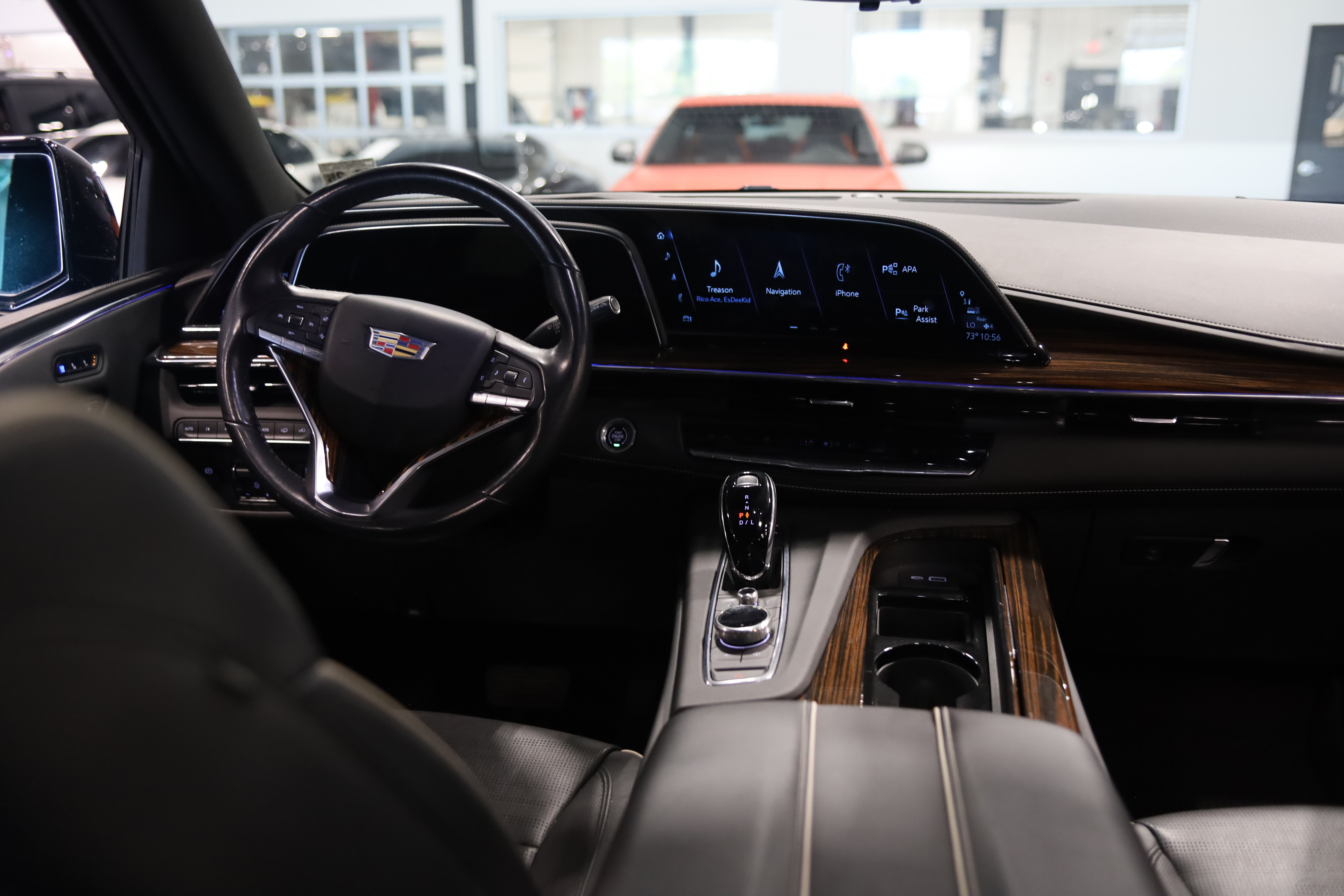 Used 2021 Cadillac Escalade Premium Luxury w/ Driver Assist Tech Package AWD/4WD image 34
