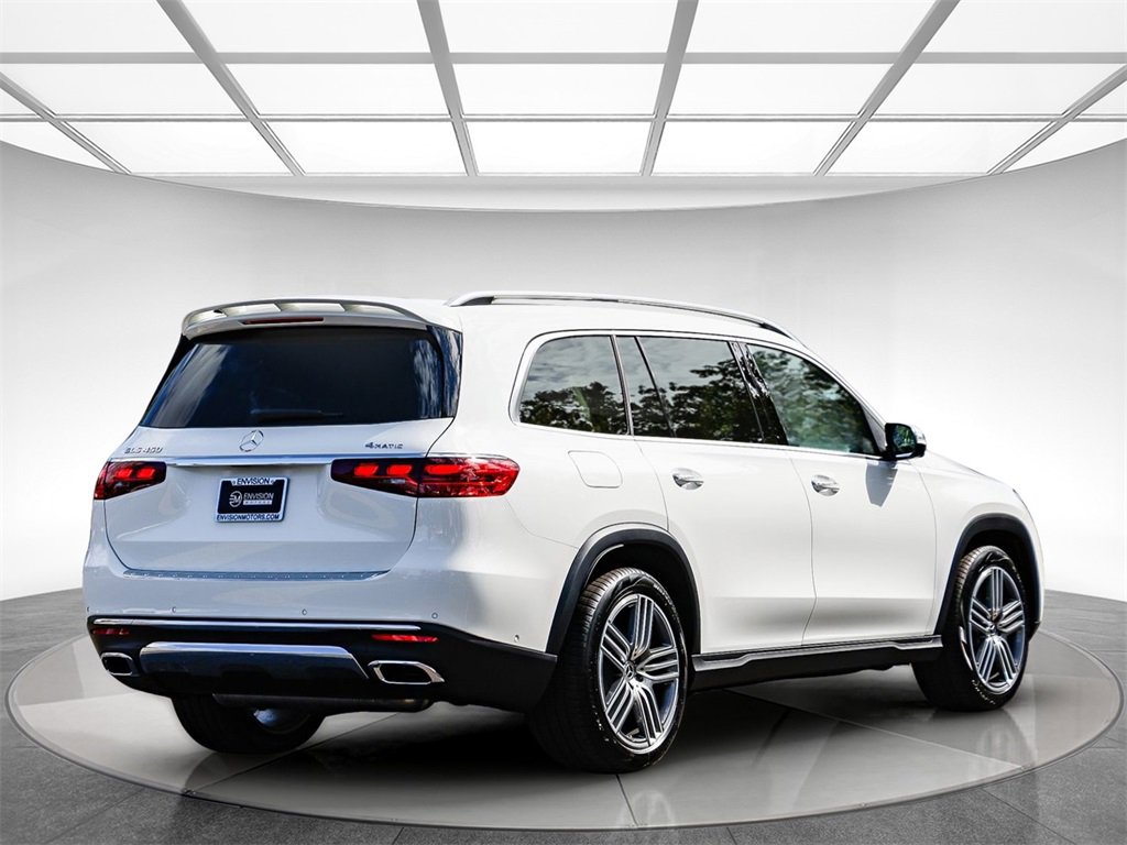New 2026 Mercedes-Benz GLS 450 4MATIC image 4