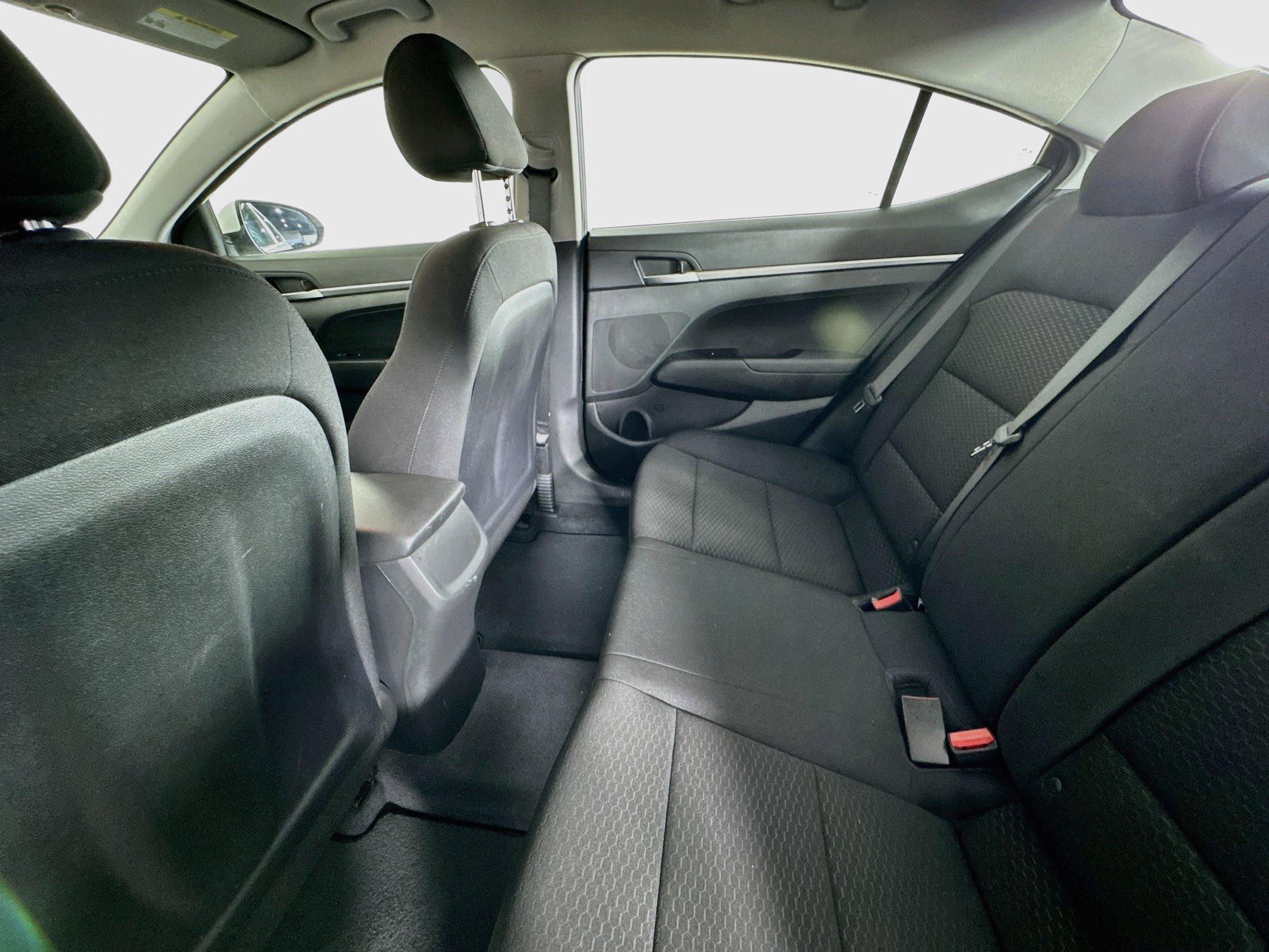 Used 2020 Hyundai Elantra SE w/ Cargo Package (C1) FWD image 22