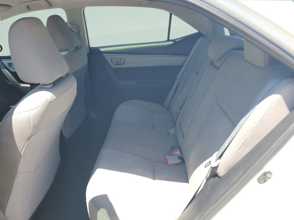 Used 2016 Toyota Corolla LE FWD image 15