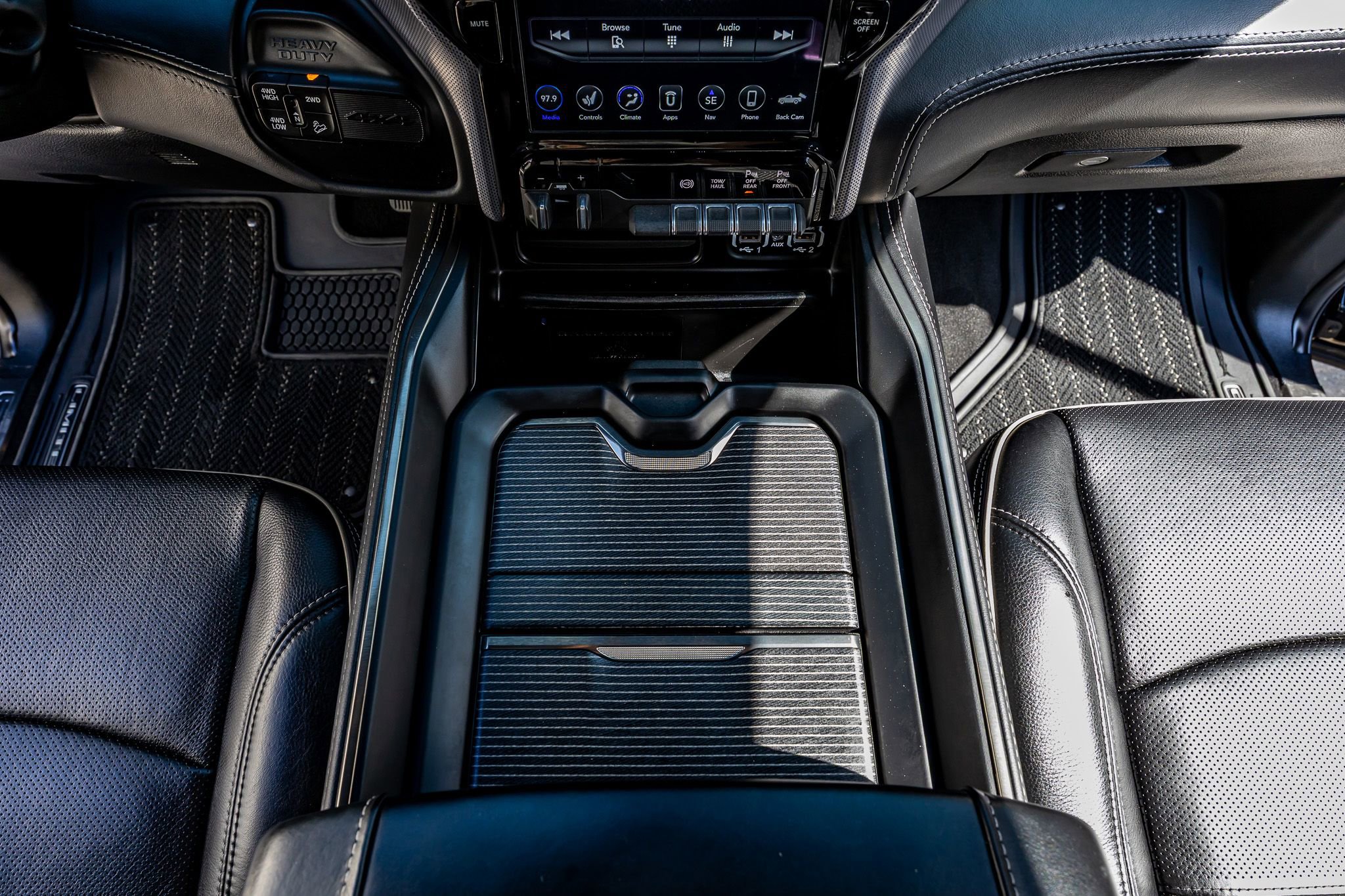 Used 2021 RAM 2500 Limited image 28