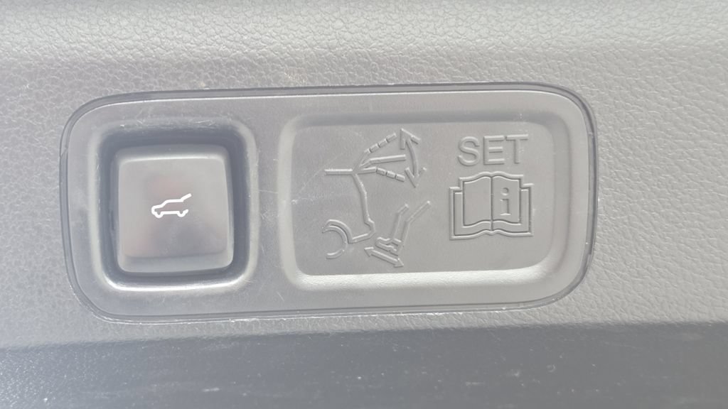 Used 2020 Ford Expedition Max Platinum AWD/4WD image 37