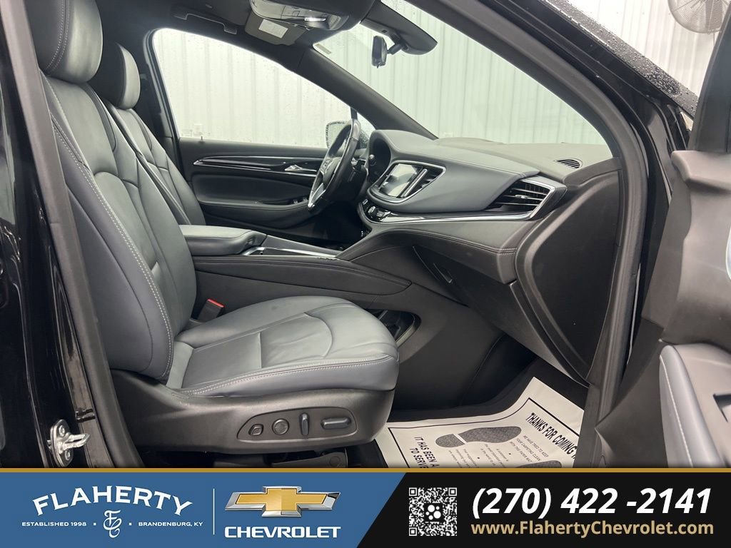 Used 2024 Buick Enclave Premium image 15