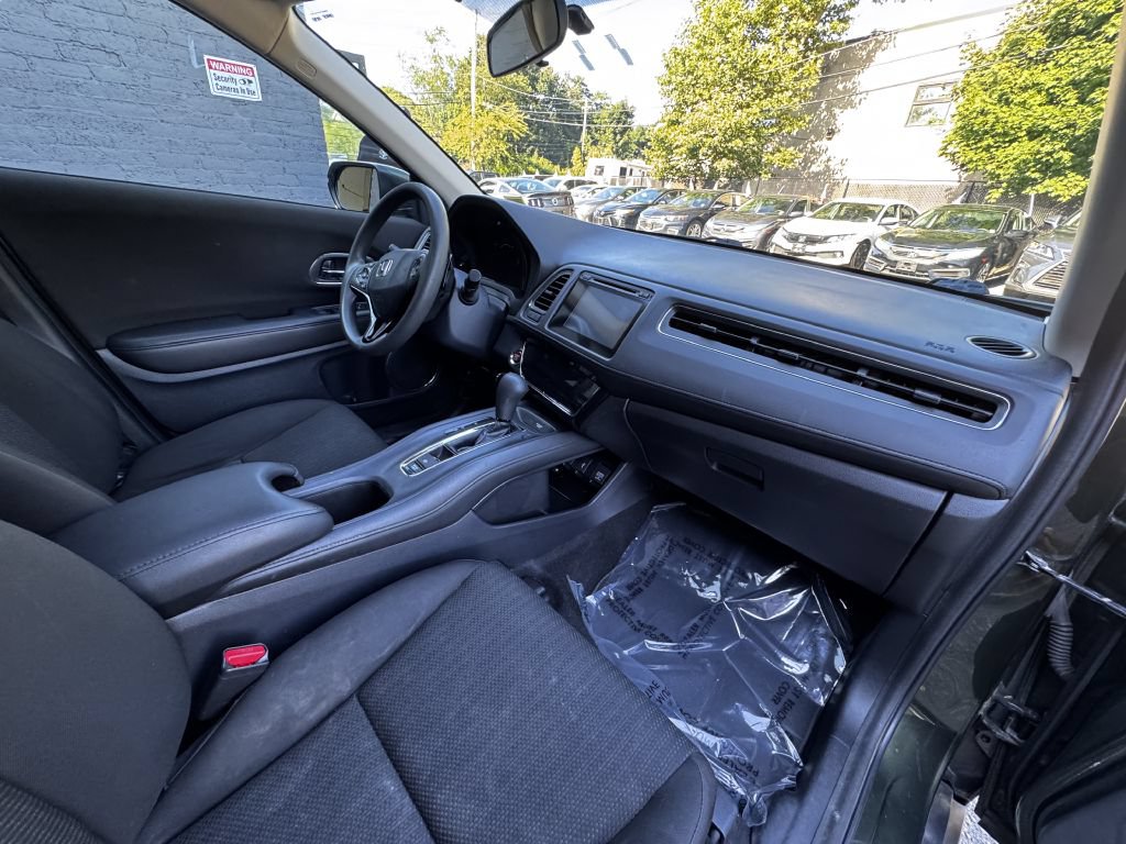 Used 2016 Honda HR-V EX image 18