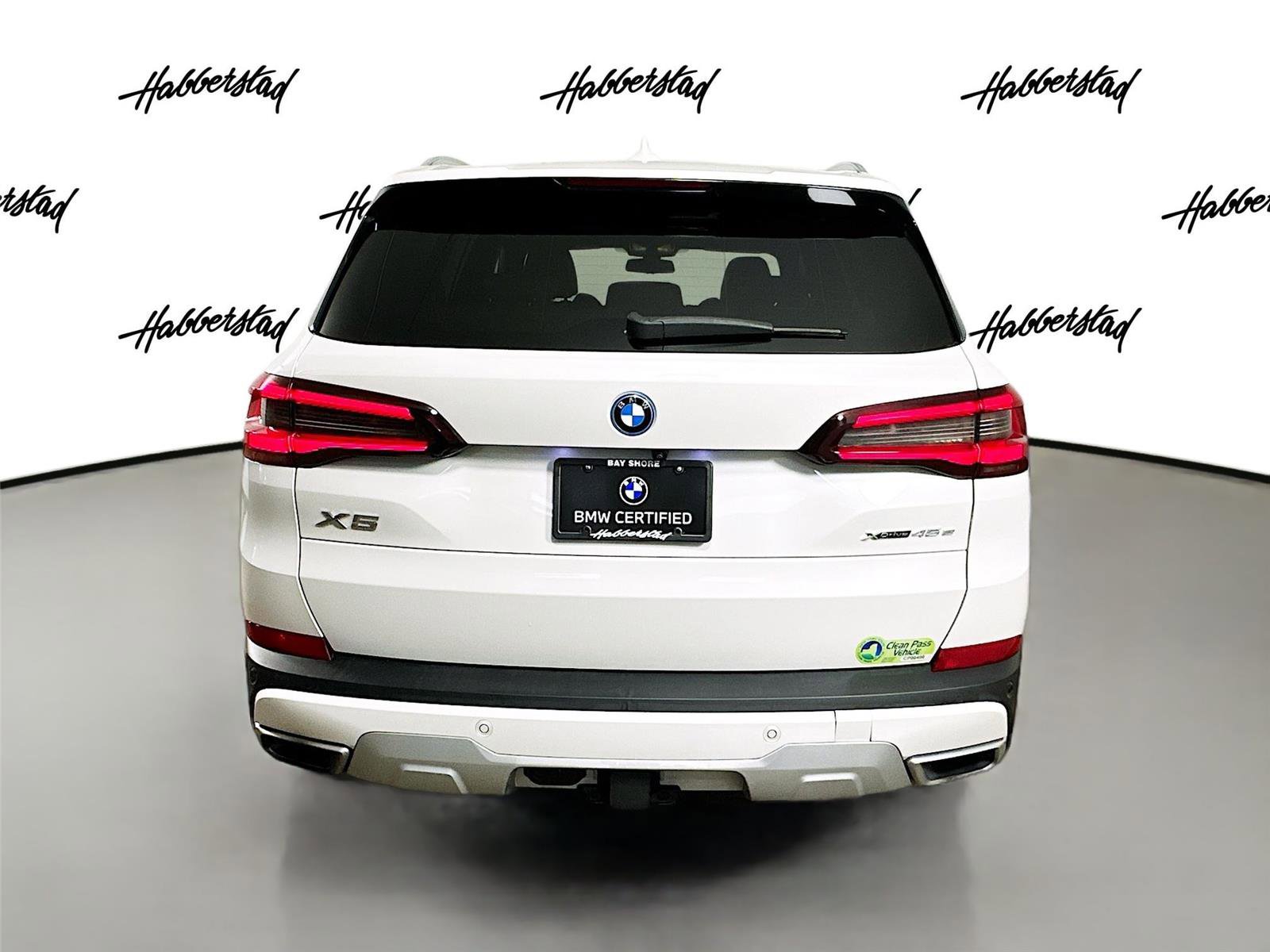 Certified 2022 BMW X5 xDrive45e image 6