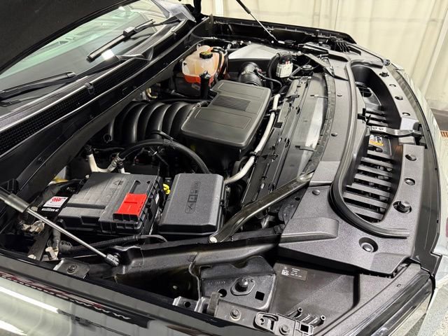 Used 2022 GMC Yukon SLT w/ SLT Luxury Package AWD/4WD image 29