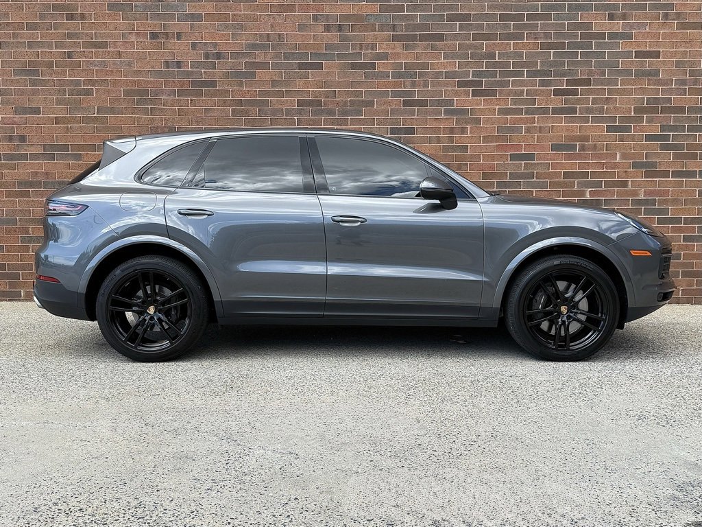 Certified 2023 Porsche Cayenne image 8