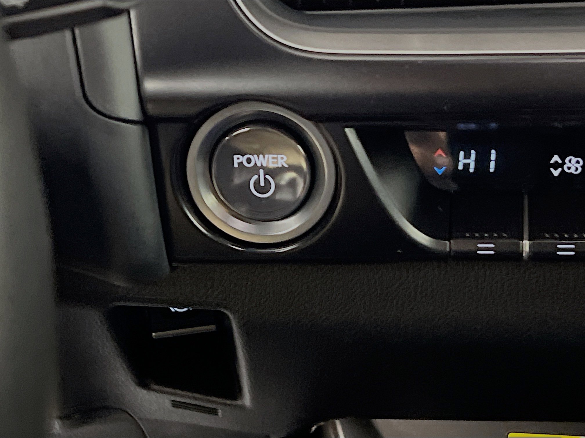 Used 2024 Lexus UX 250h 250h Premium image 23