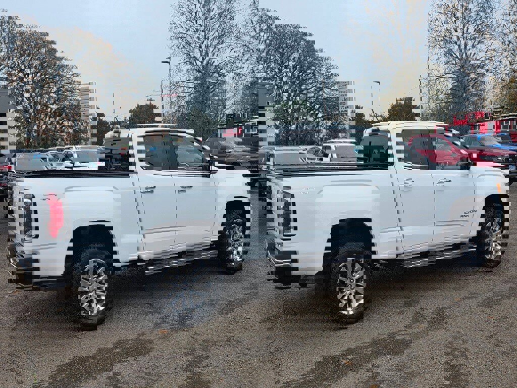 Used 2017 GMC Canyon SLT image 27