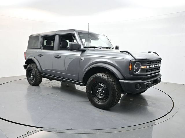 New 2026 Ford Bronco Big Bend w/ Black Diamond Package AWD/4WD image 1