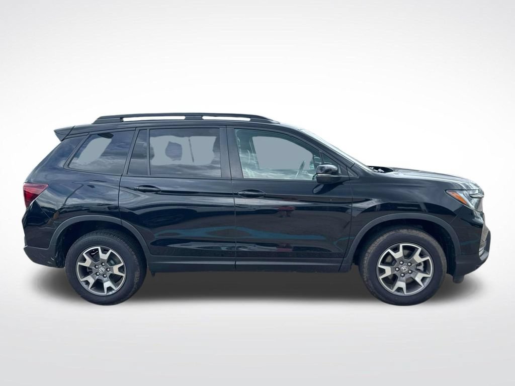 Used 2022 Honda Passport TrailSport image 11
