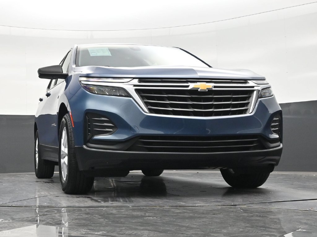 Used 2024 Chevrolet Equinox LS FWD image 23