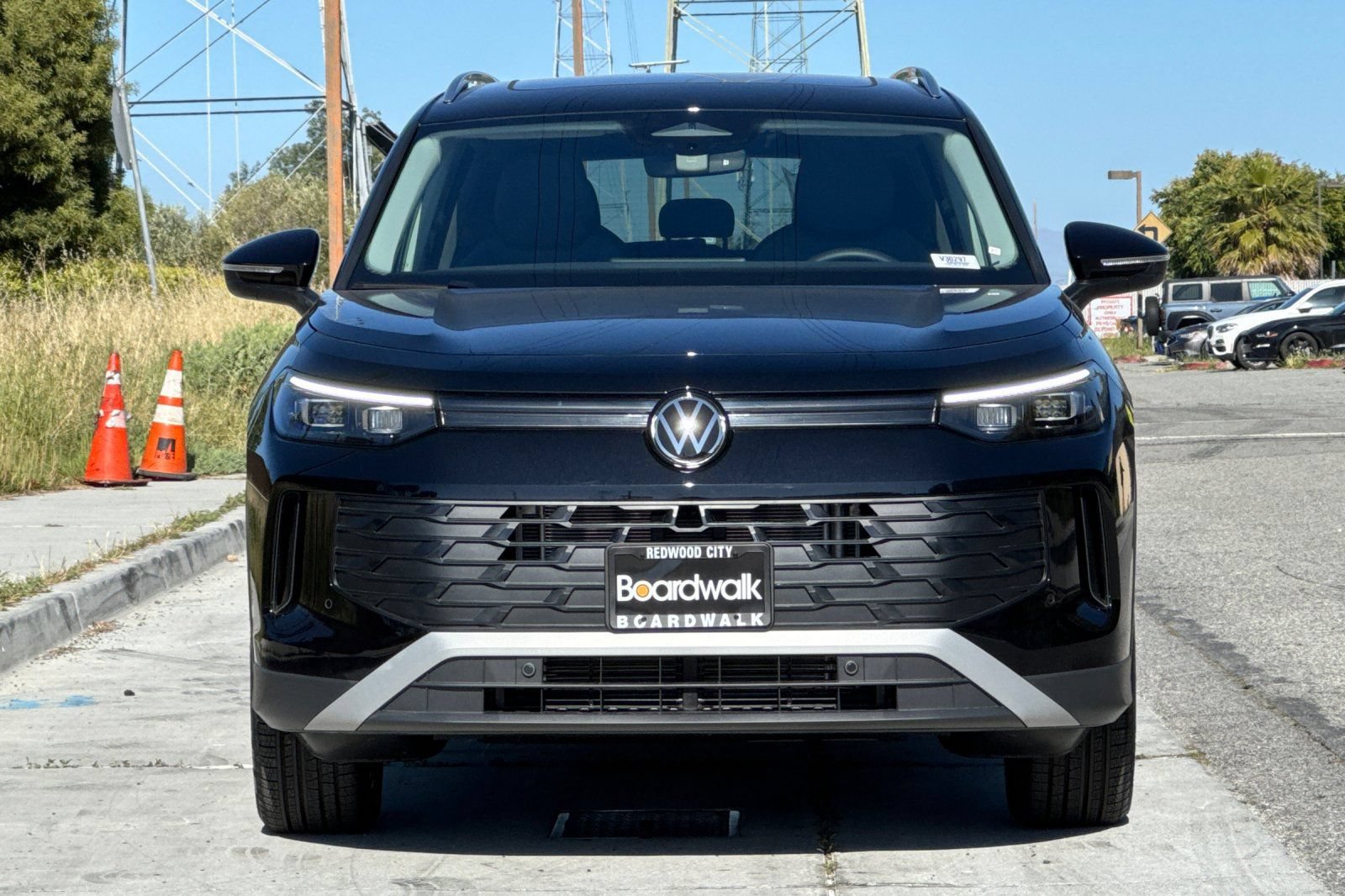 New 2026 Volkswagen Tiguan SE AWD/4WD image 9
