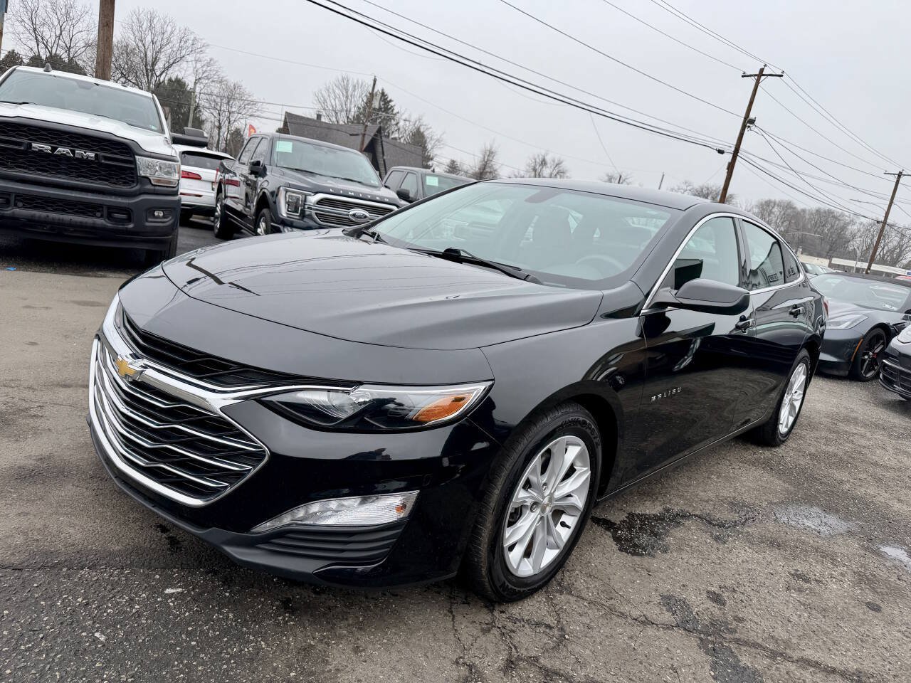 Used 2022 Chevrolet Malibu LT FWD image 3